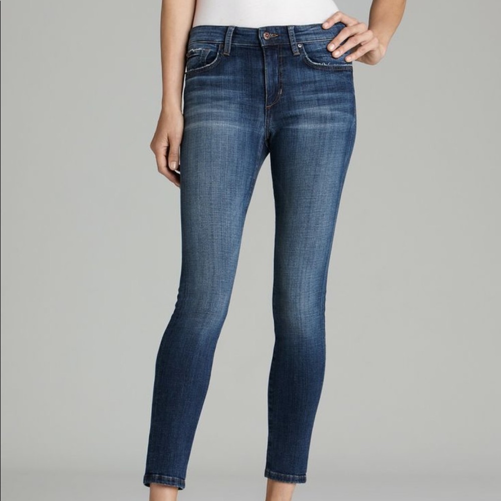 Joe’s Jeans Skinny Ankle Midrise